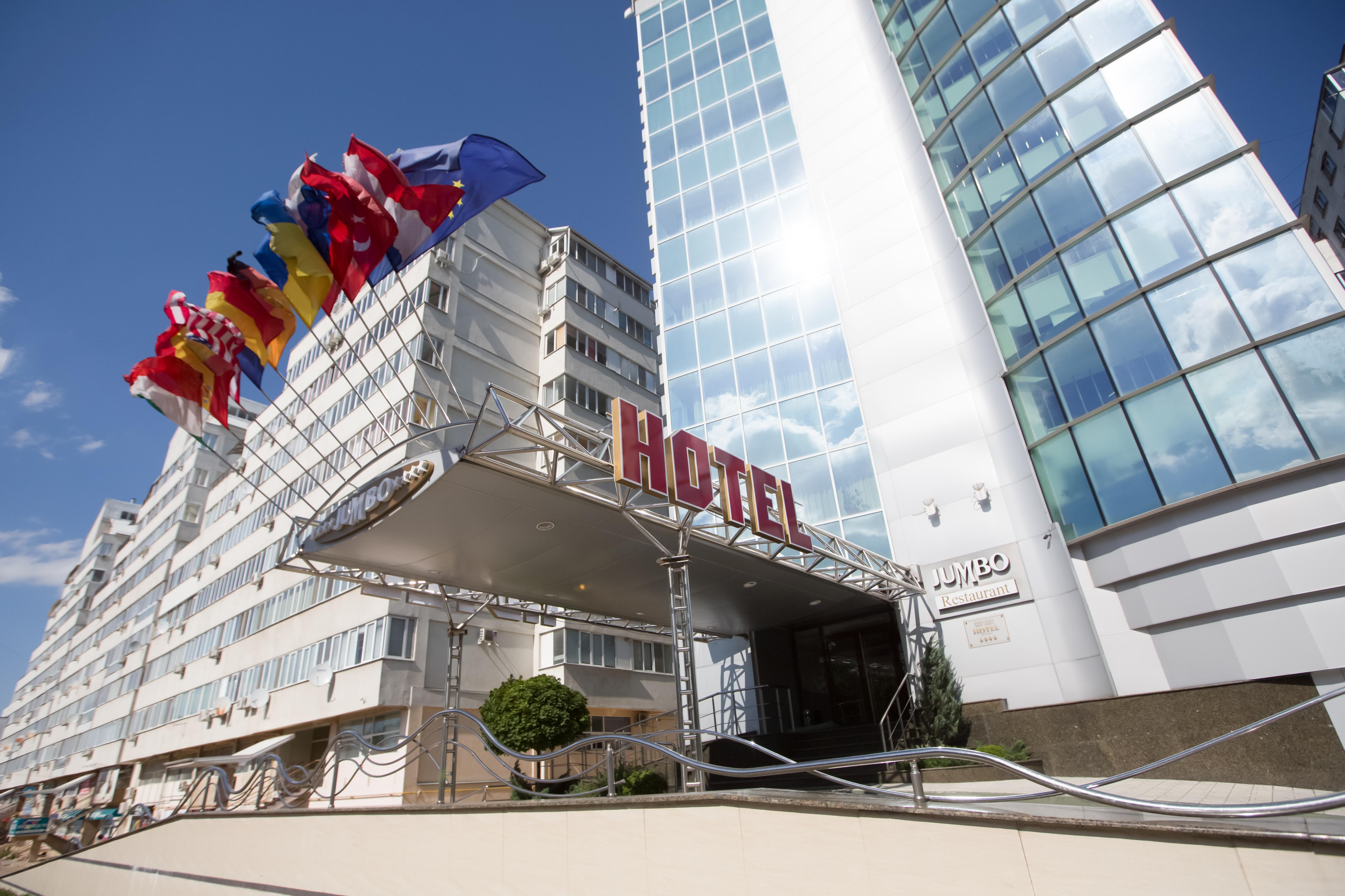 Jumbo Hotel Chisinau Exterior photo