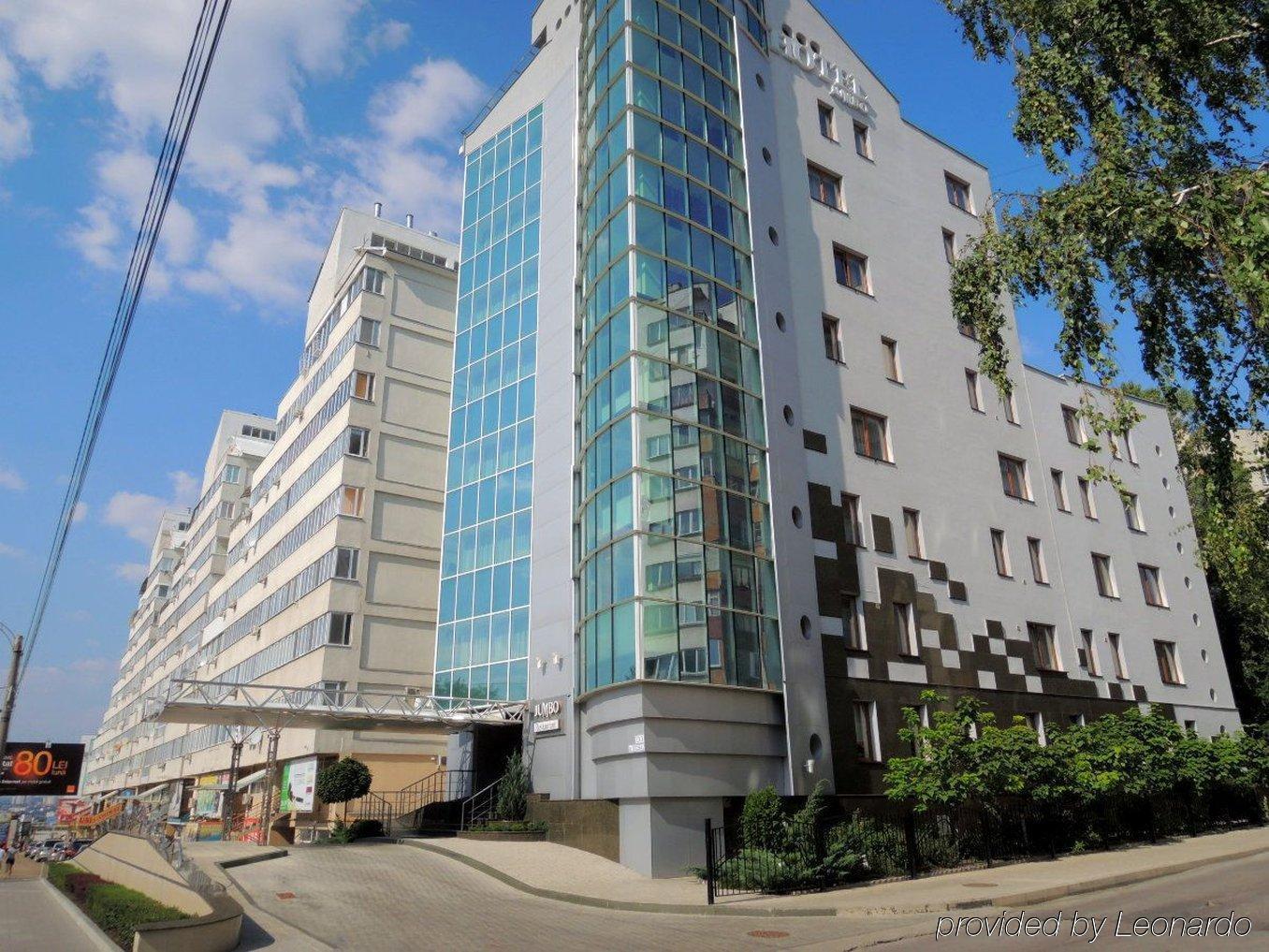 Jumbo Hotel Chisinau Exterior photo